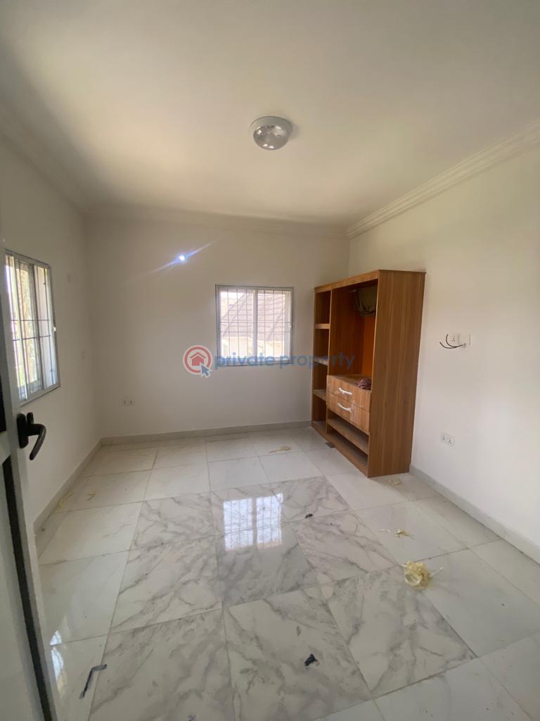 2 bedroom Flat & Apartment For Rent In An Estate Sangotedo Ajah Lagos - 6