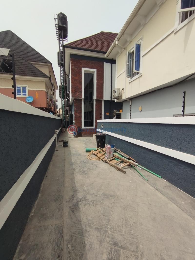 For rent 2 bedroom Flat & Apartment Greenfield Estate Ago Palace Isolo