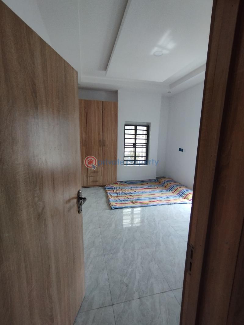 For rent 2 bedroom Flat & Apartment Greenfield Estate Ago Palace Isolo