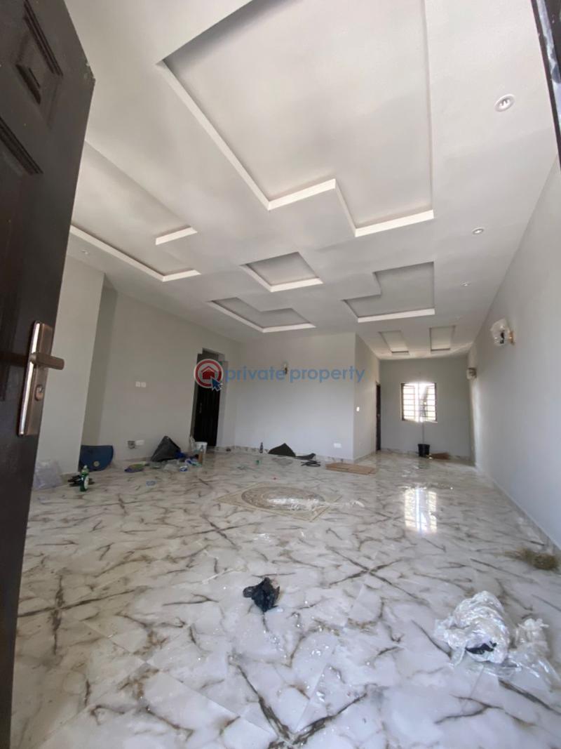 2 bedroom Block Of Flats For Rent Majek Sangotedo Lagos - 0