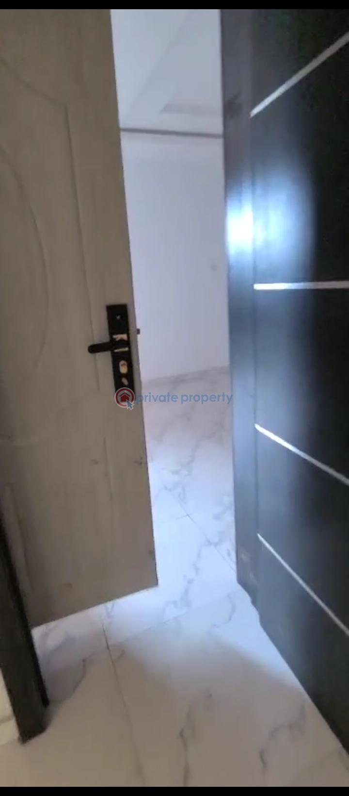 2 bedroom Flat & Apartment For Rent Alagomeji, Yaba Alagomeji Yaba Lagos - 3
