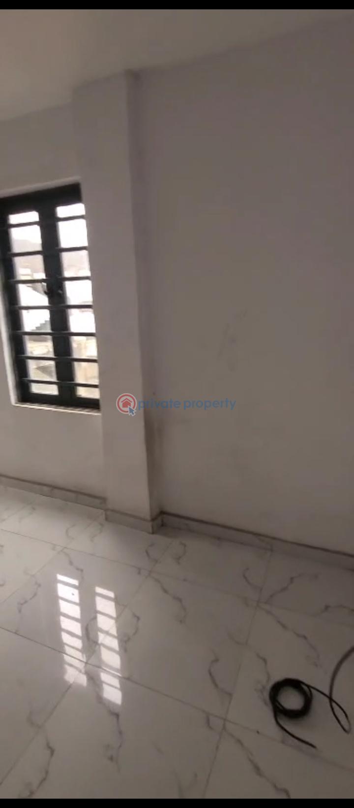 2 bedroom Flat & Apartment For Rent Alagomeji, Yaba Alagomeji Yaba Lagos - 6