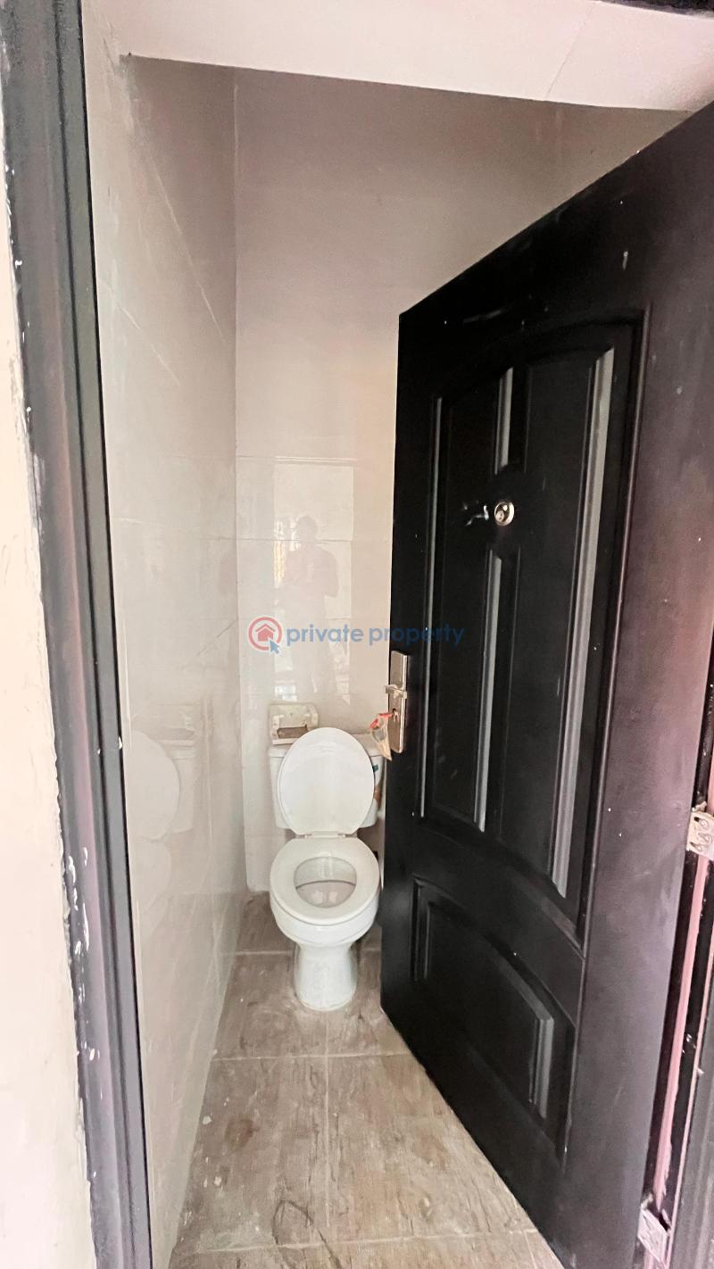 2 bedroom Block Of Flats For Rent Sangotedo Ajah Lagos - 4