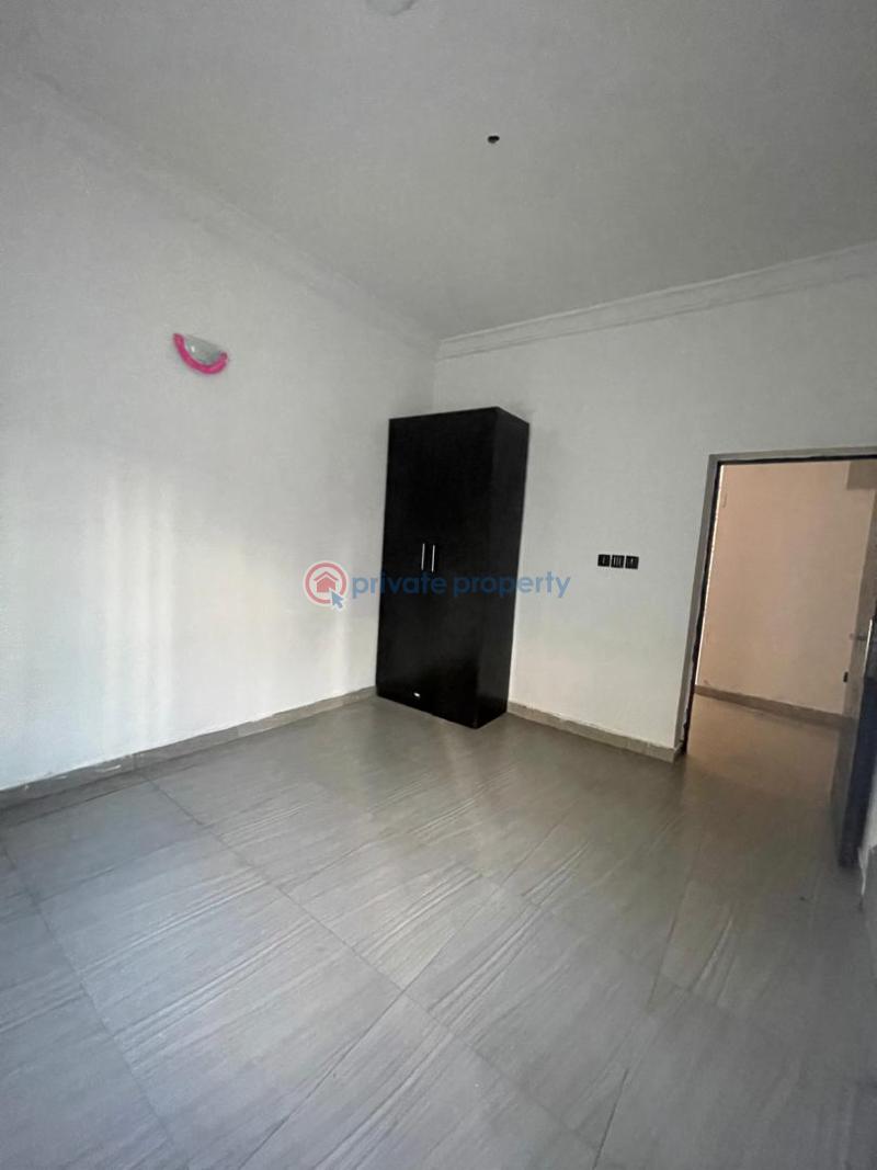 2 bedroom Block Of Flats For Rent Sangotedo Ajah Lagos - 4