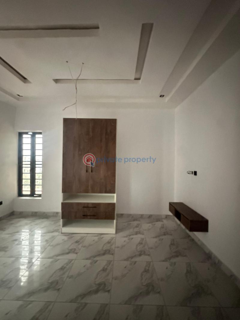 2 bedroom Shared Apartment For Sale Ikate Elegushi Lekki Lagos - 5
