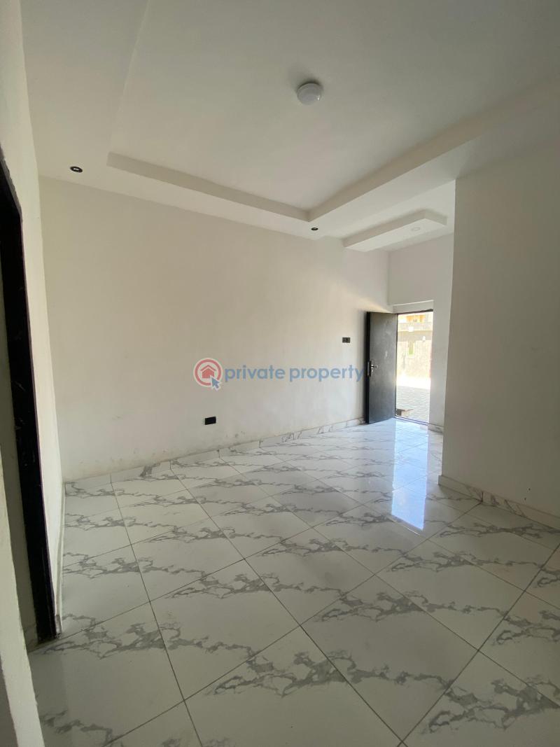 2 bedroom Block Of Flats For Sale Sangotedo Ajah Lagos - 0