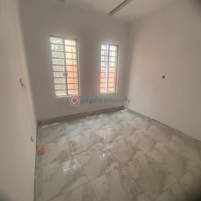 2 bedroom Block Of Flats For Sale Ilasan Lekki Lagos - 3