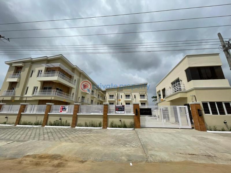 Brand new 2 bedroom apartment with bq in abraham adesanya - 5 2 bedroom Block Of Flats For Sale Lekki Scheme 2 Abraham Adesanya Ajah Lagos - 5