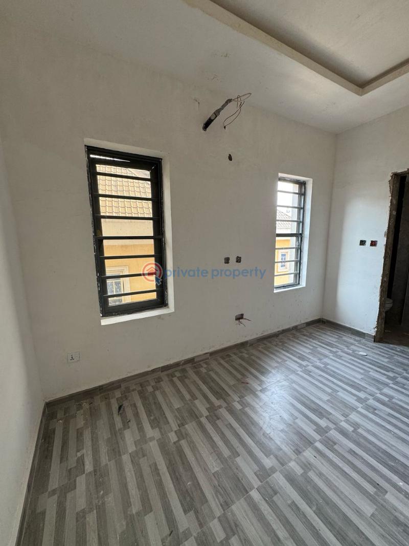 2 bedroom Block Of Flats For Sale Lekki Phase 1 Lagos - 4