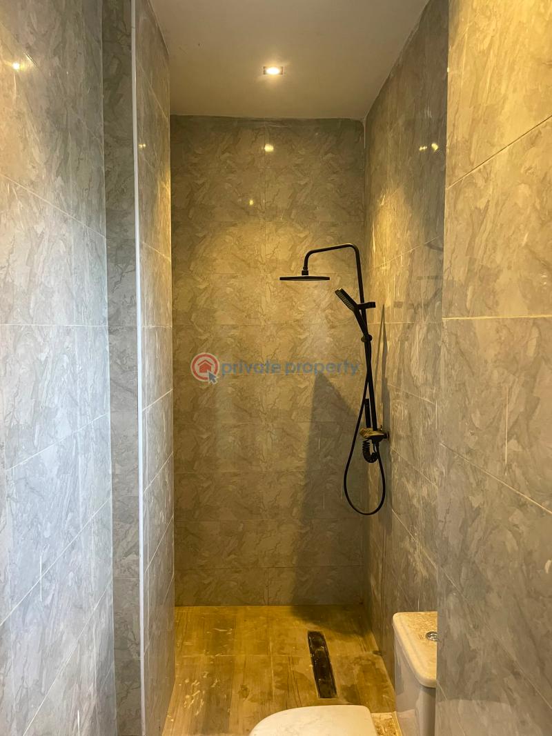 2 bedroom Block Of Flats For Rent Off Gbangbala On Abioro Street Ikate Elegushi Lekki Lagos - 6