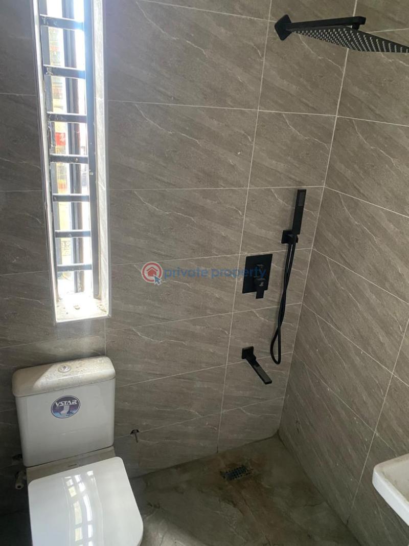 2 bedroom Flat & Apartment For Sale Akoka Yaba Lagos - 4