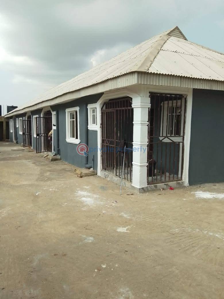 1 bedroom Block Of Flats For Rent Adamo Ikorodu Lagos - 0