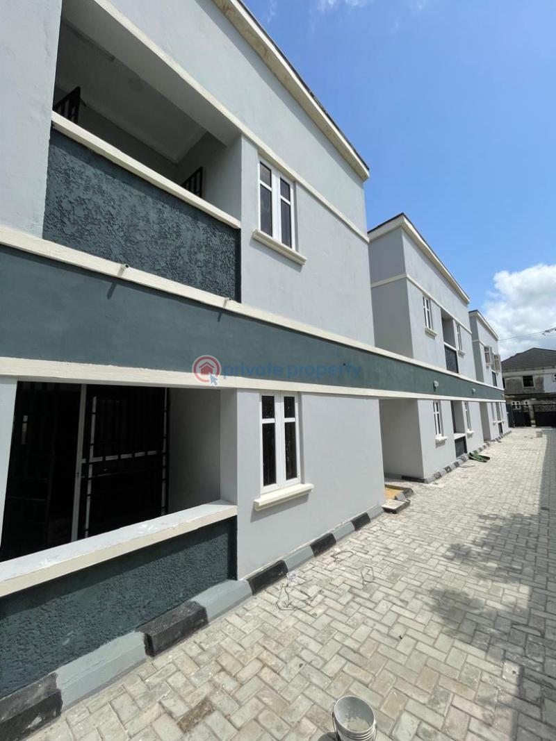 2 bedroom Flat & Apartment For Rent Ikota Lekki Lagos - 0