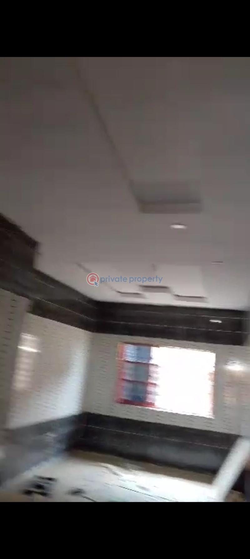 House For Rent Iwo Road (behind Wema Bank).** Ibadan Oyo - 3