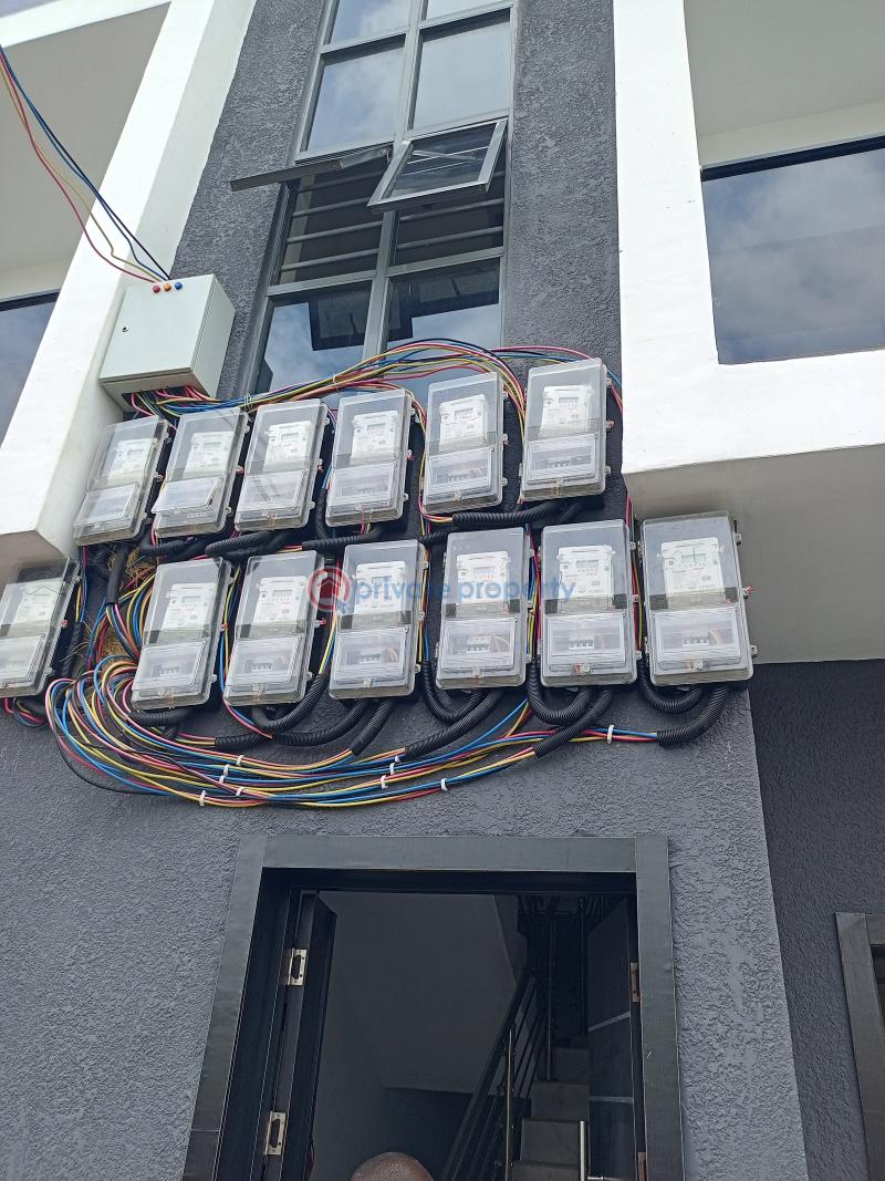 2 bedroom Flat & Apartment For Rent Off Abraham Adesanya Estate Road,not Far Lekki Scheme 2 Ajah Lagos - 5