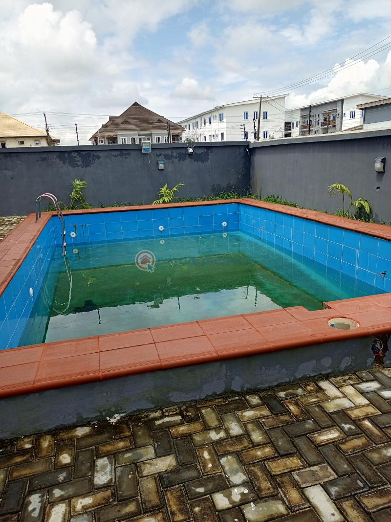 2 bedroom Flat & Apartment For Rent Off Abraham Adesanya Estate Road,not Far Lekki Scheme 2 Ajah Lagos - 3