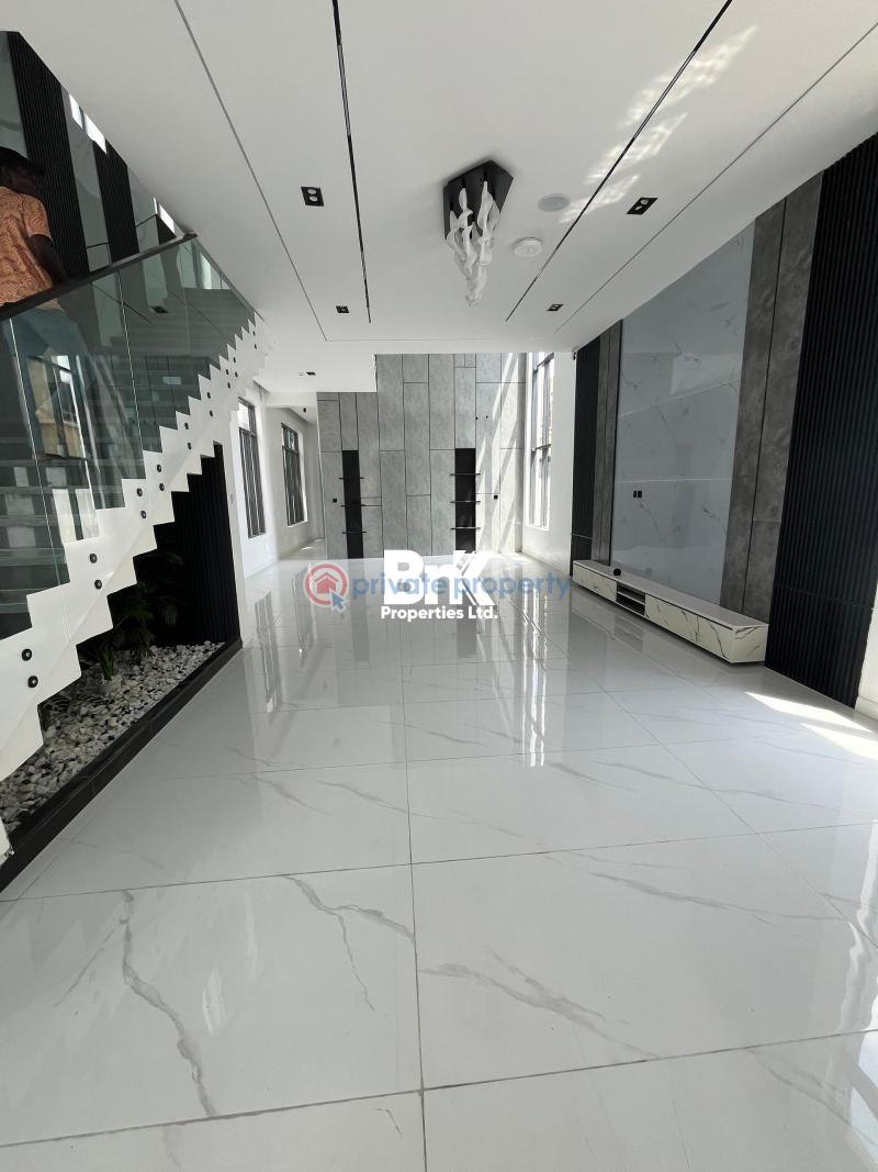 5 bedroom Detached Duplex For Sale Chevron Drive Lekki Lagos - 5