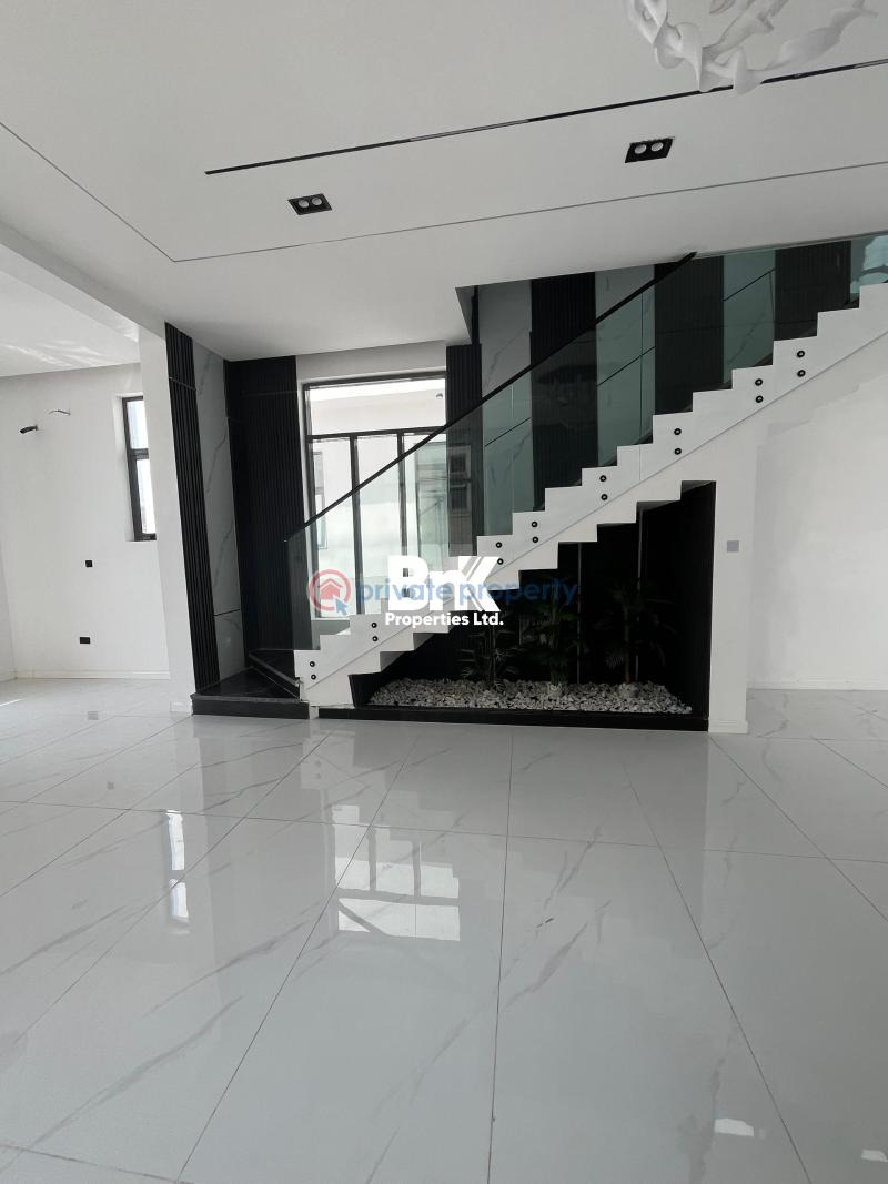 5 bedroom Detached Duplex For Sale Chevron Drive Lekki Lagos - 3