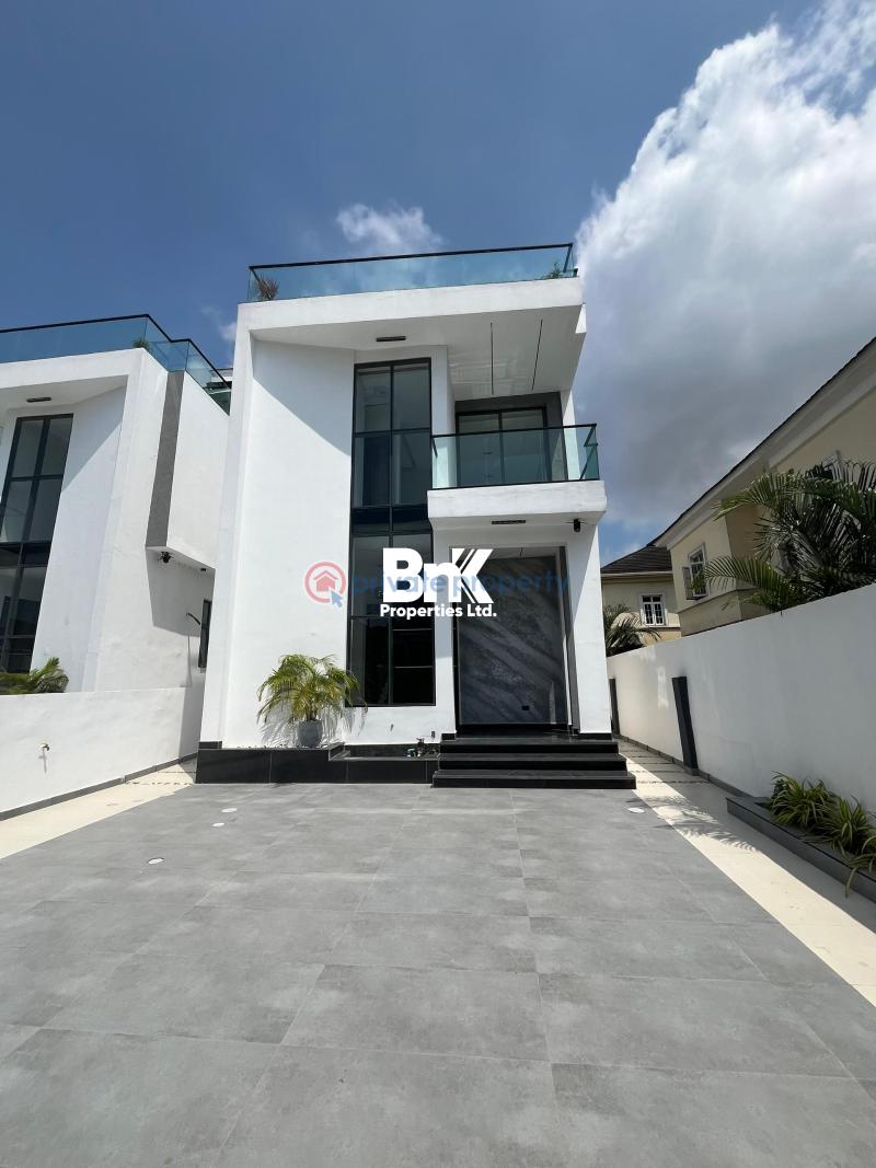 5 bedroom Detached Duplex For Sale Chevron Drive Lekki Lagos - 0