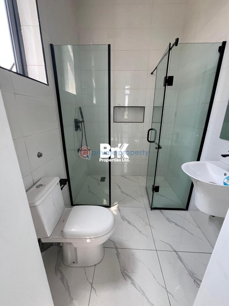 5 bedroom Detached Duplex For Sale Chevron Drive Lekki Lagos - 17