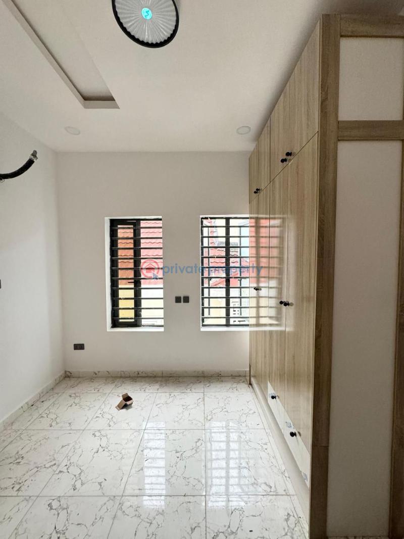 3 bedroom Block Of Flats For Sale Chevron Drive Lekki Lagos - 4