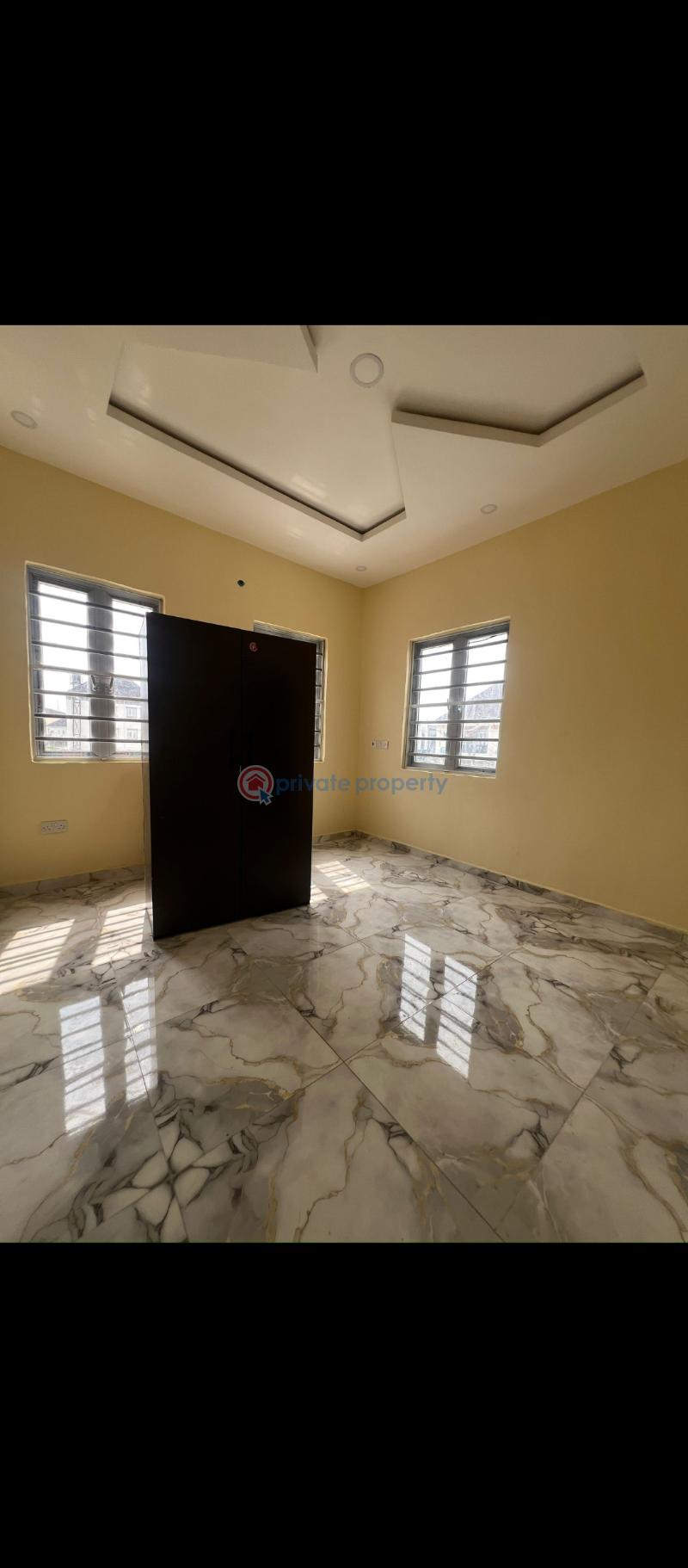 3 bedroom Block Of Flats For Rent Ajah Lagos - 8