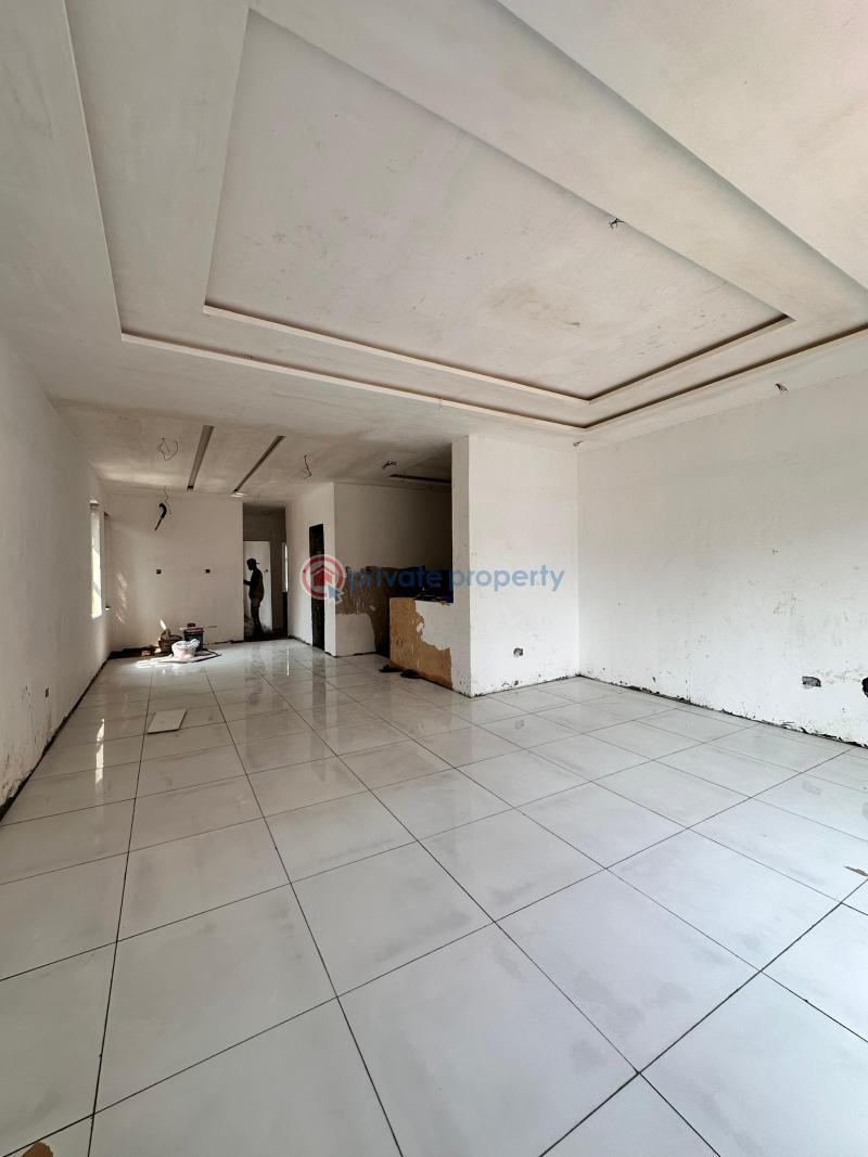 2 bedroom Block Of Flats For Sale Orchid Road Lekki Lagos - 1