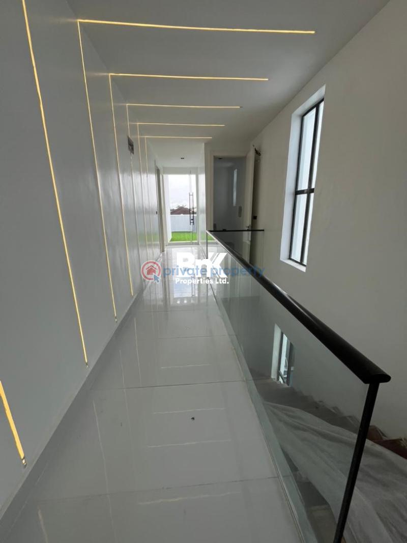 5 bedroom Detached Duplex For Sale Lekki Phase 1 Lagos - 17