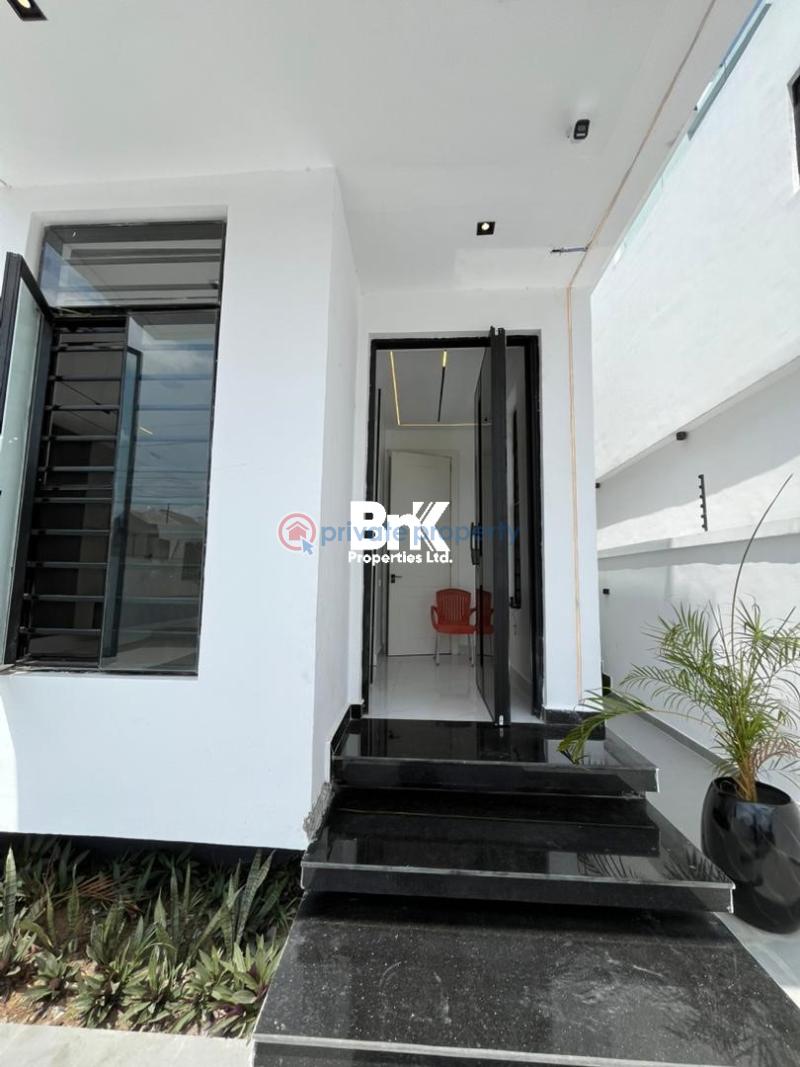 5 bedroom Detached Duplex For Sale Lekki Phase 1 Lagos - 2