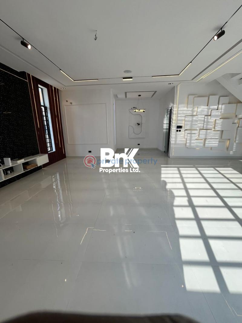 5 bedroom Duplex For Sale Lekki Expressway Lagos - 4
