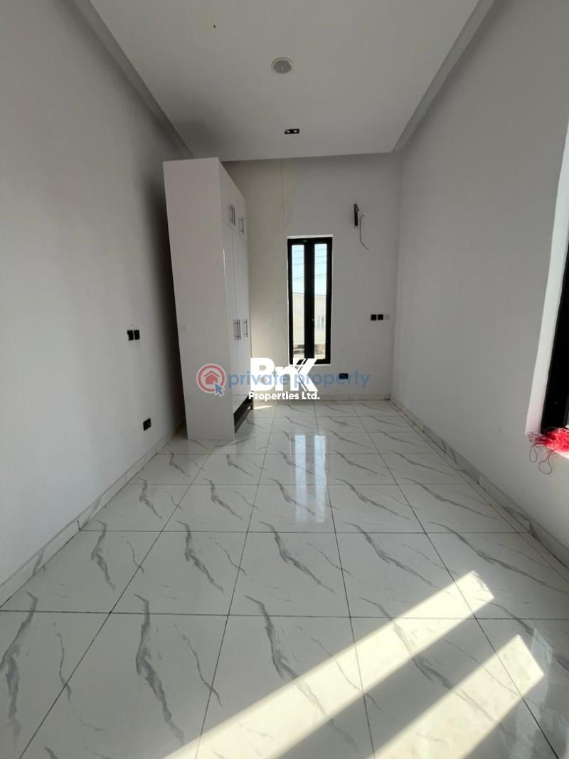 6 bedroom Detached Duplex For Sale Orchid Road Lekki Expressway Lagos - 13