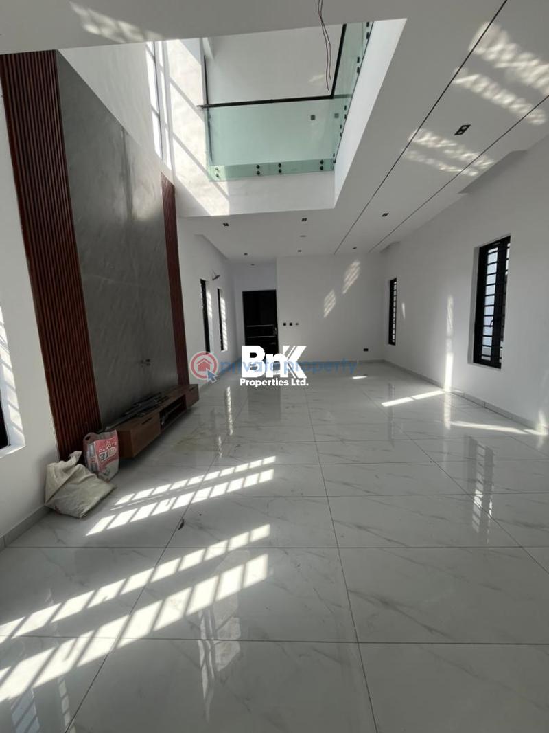 6 bedroom Detached Duplex For Sale Orchid Road Lekki Expressway Lagos - 3