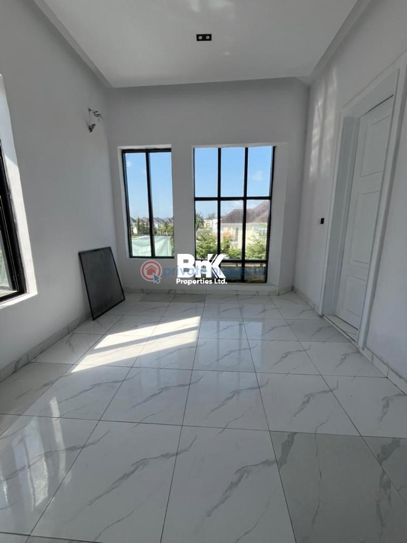 6 bedroom Detached Duplex For Sale Orchid Road Lekki Expressway Lagos - 8