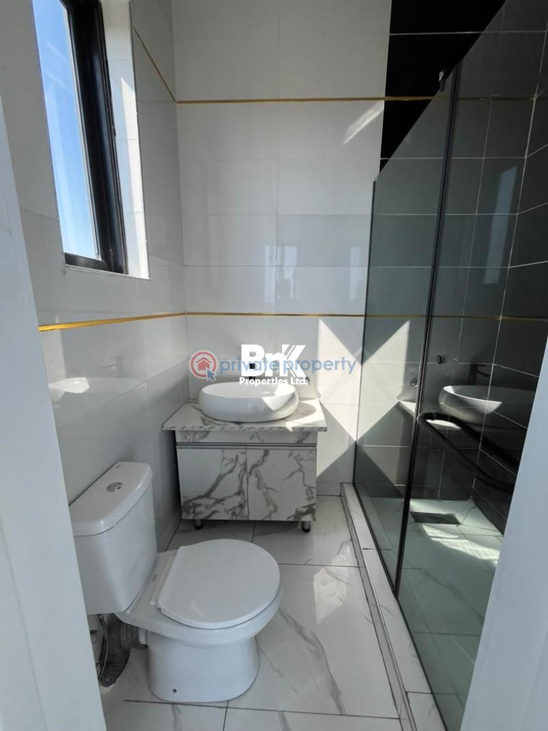 6 bedroom Detached Duplex For Sale Orchid Road Lekki Expressway Lagos - 16