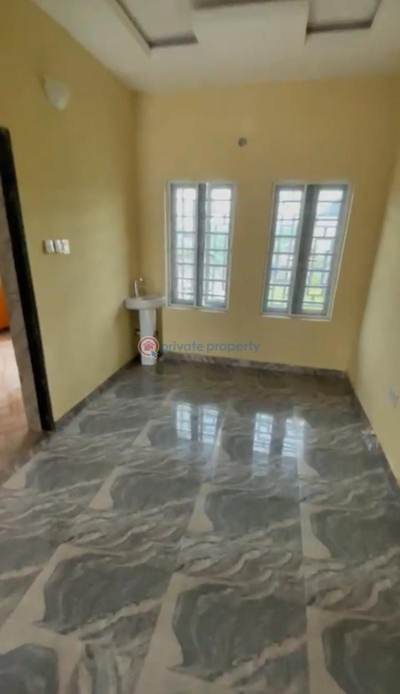 3 bedroom Block Of Flats For Rent Ajah Lagos - 5