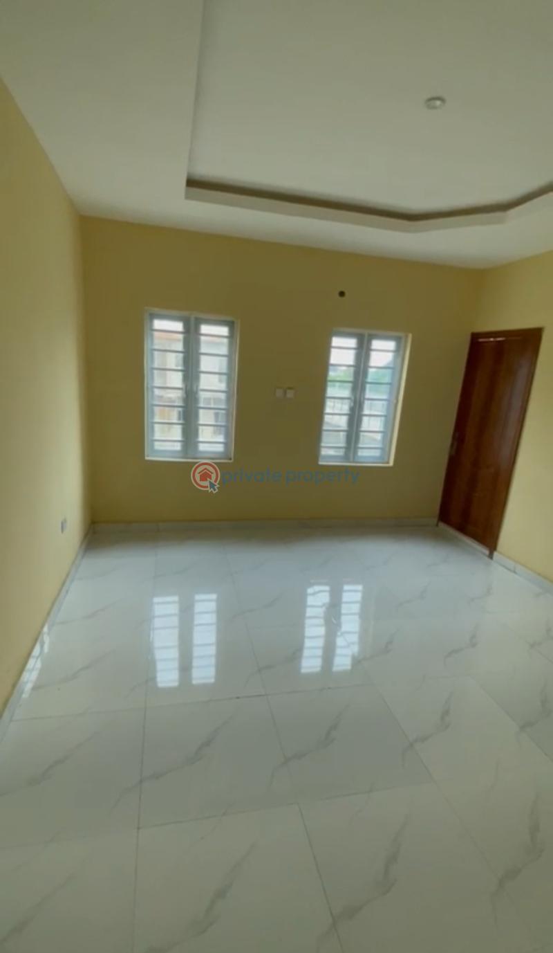 3 bedroom Block Of Flats For Rent Ajah Lagos - 2