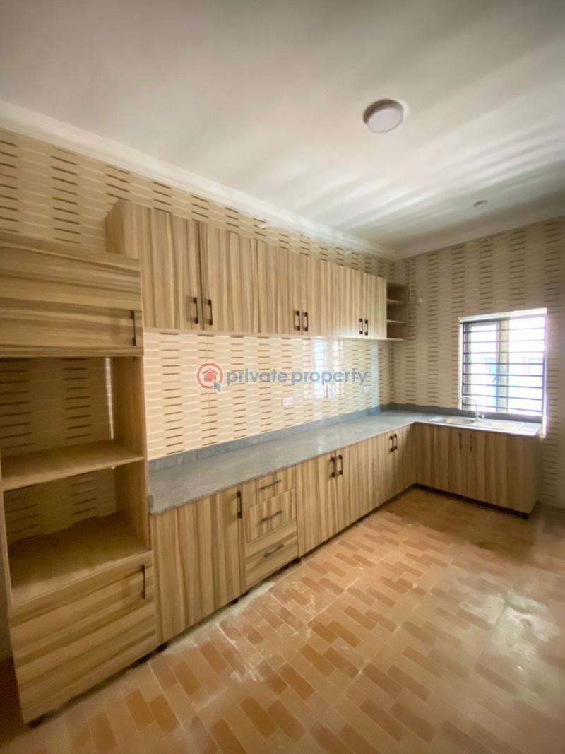 3 bedroom Flat & Apartment For Sale Ikate Elegushi Lekki Lagos - 3