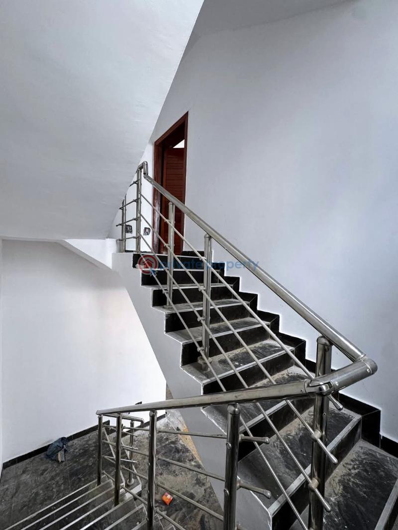 Brand new 3 bedroom apartment - 11 3 bedroom Block Of Flats For Sale Lekki Phase 1 Lagos - 11