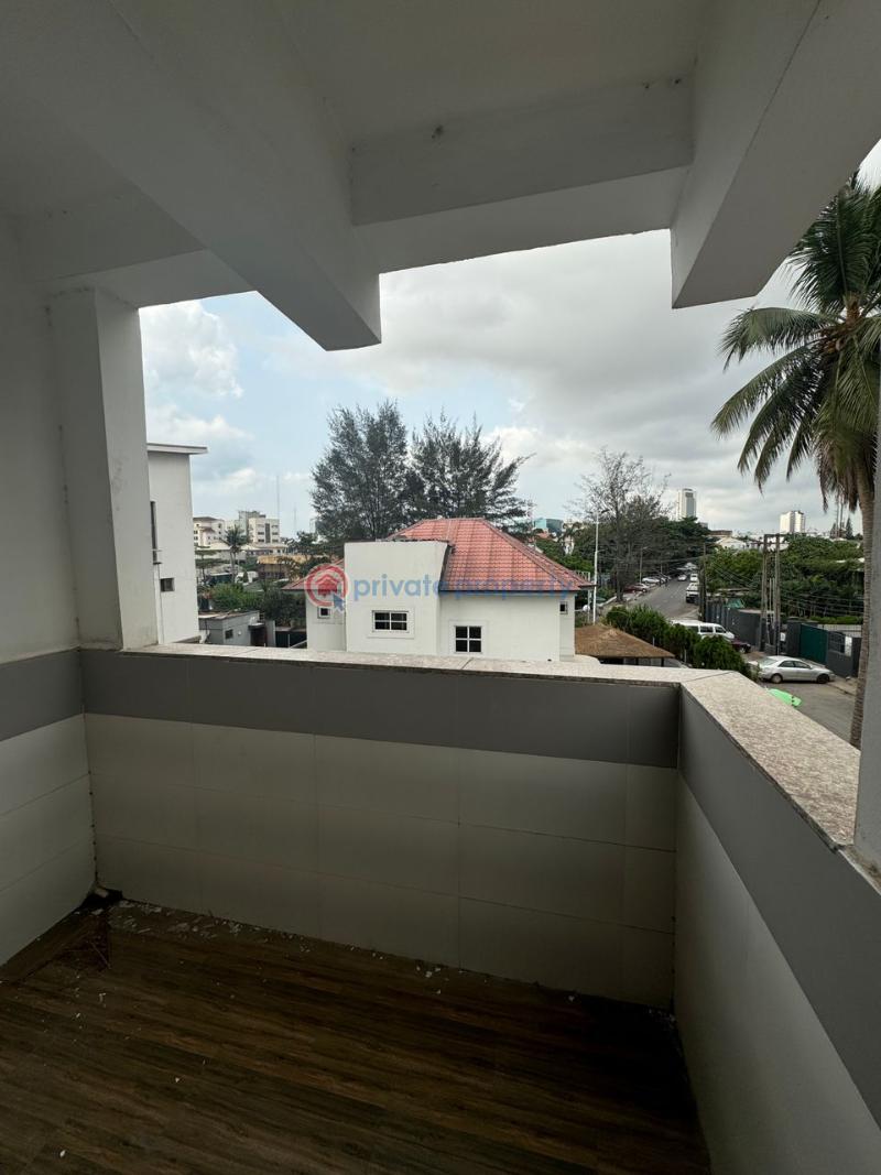 3 bedroom Shared Apartment For Sale Victoria Island Lagos - 10