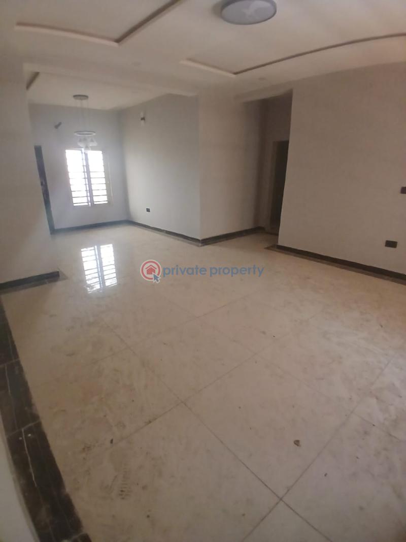 3 bedroom Flat & Apartment For Rent In An Estate Monastery Road Sangotedo Lagos - 2