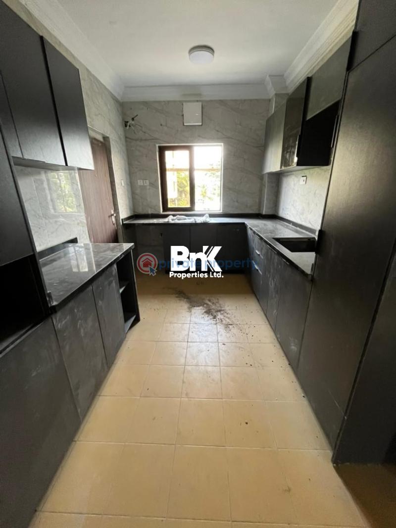 3 bedroom Block Of Flats For Rent Lekki Phase 1 Lagos - 19