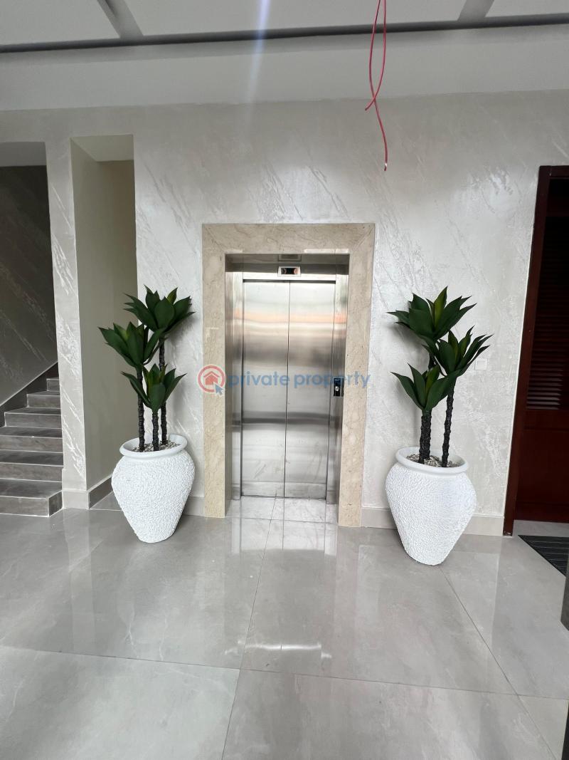 3 bedroom Block Of Flats For Sale Off Admiralty Way Lekki Phase 1 Lagos - 1