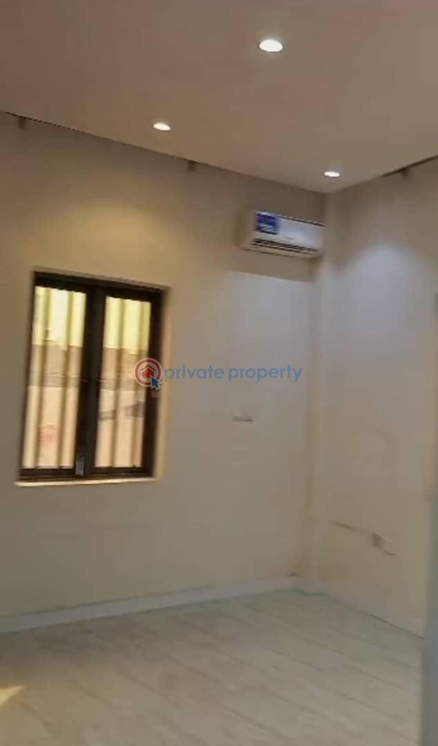 3 bedroom Flat & Apartment For Sale An Estate In Ikeja Lagos - 1