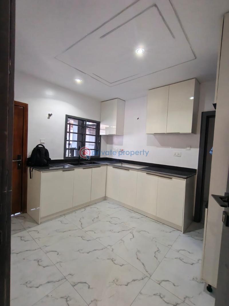 3 bedroom Flat & Apartment For Rent Chevyview Estate Chevron Chevron Drive Lekki Lagos - 1