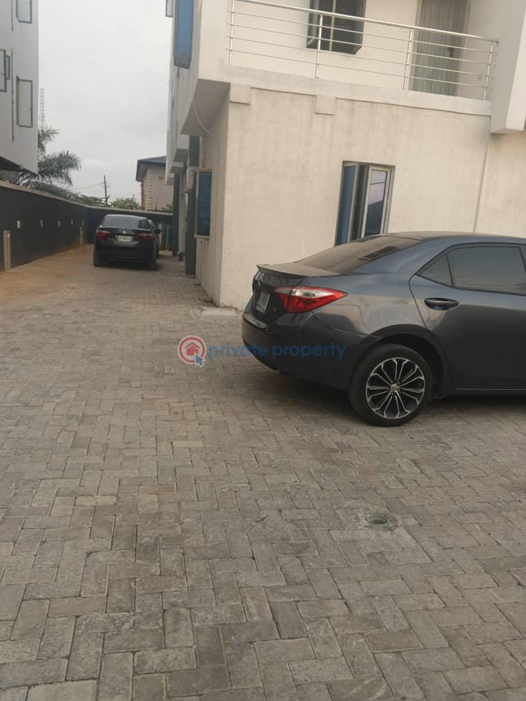 3 bedroom Block Of Flats For Rent Salem Ilasan Ikate Ilasan Lekki Lagos - 2