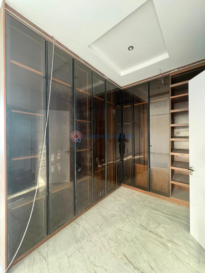 3 bedroom Flat & Apartment For Sale Lekki Phase 1, Lagos Lekki Phase 1 Lagos - 11