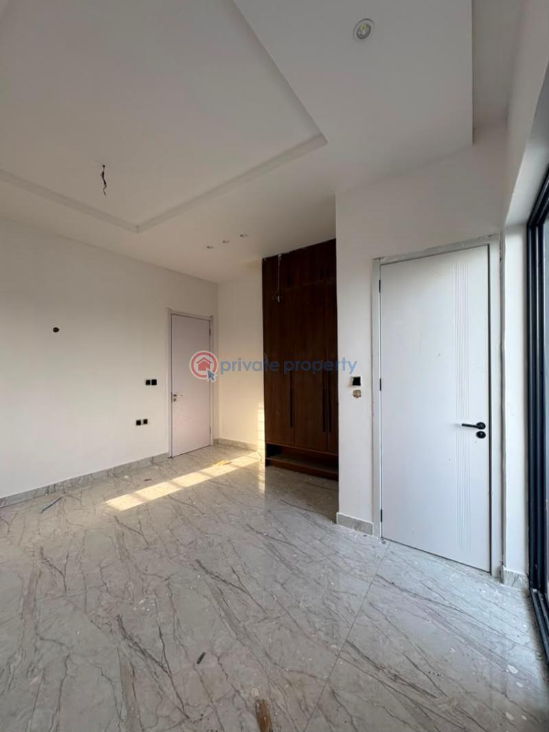 3 bedroom Flat & Apartment For Sale Lekki Phase 1, Lagos Lekki Phase 1 Lagos - 13