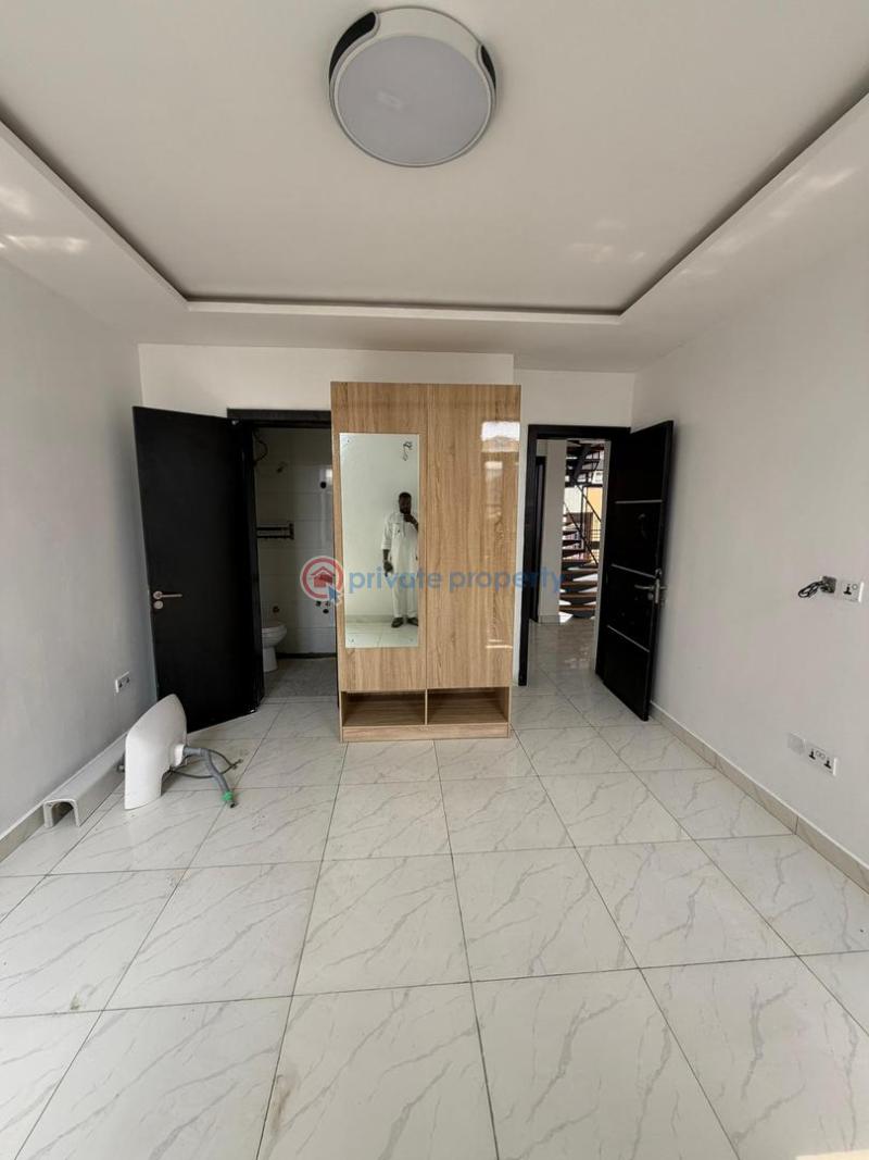 3 bedroom Block Of Flats For Rent Idado Lekki Lagos - 6