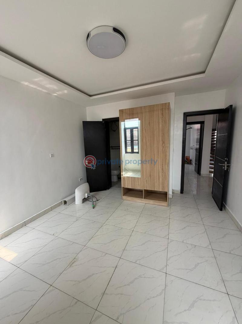 3 bedroom Block Of Flats For Rent Idado Lekki Lagos - 3