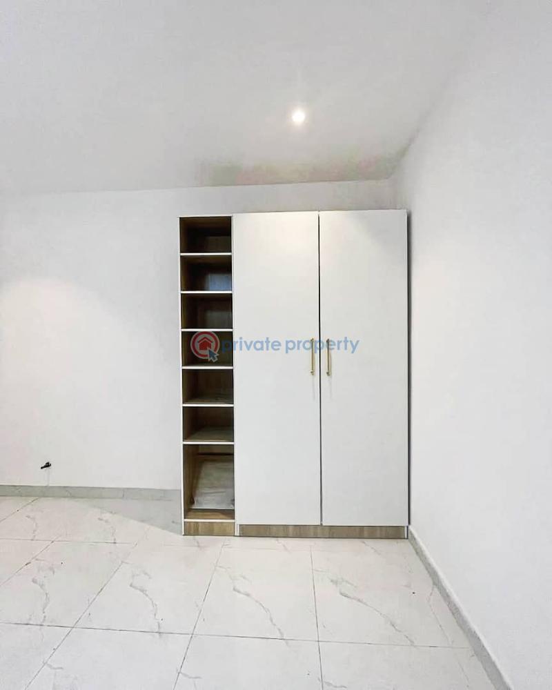 Brand new 3-bedroom penthouse - 2 3 bedroom Townhouse For Sale Lekki Phase 1 Lagos - 2